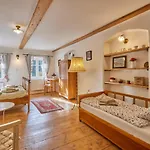 Pod Svatou Annou - A Rizkovna 3* Horní Maršov