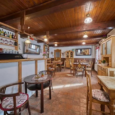 Pod Svatou Annou - A Rizkovna 3* Horní Maršov