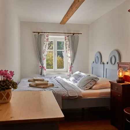 Pod Svatou Annou - A řízkovna Horní Maršov