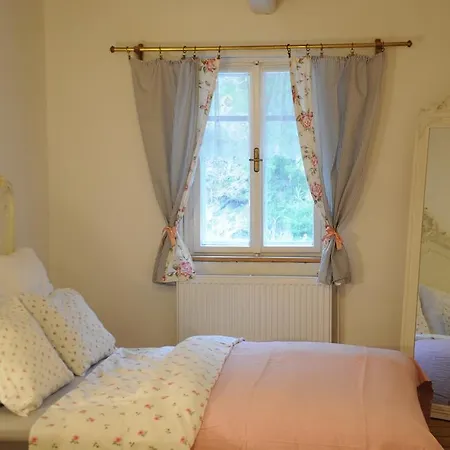 Pod Svatou Annou - A Rizkovna 3* Horní Maršov