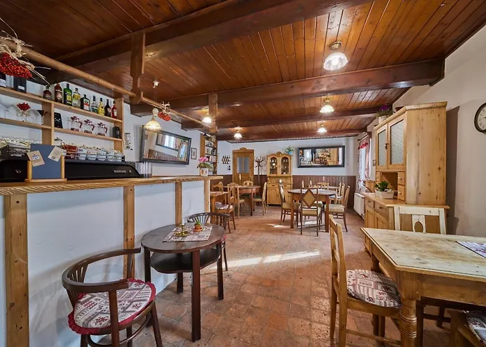 Pod Svatou Annou - A Rizkovna 3* Horní Maršov